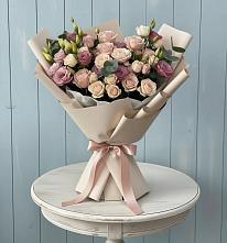 Букет цветов из:  Розы и Лизиантусы #REPLACE_PRED# Киргиз-Мияки