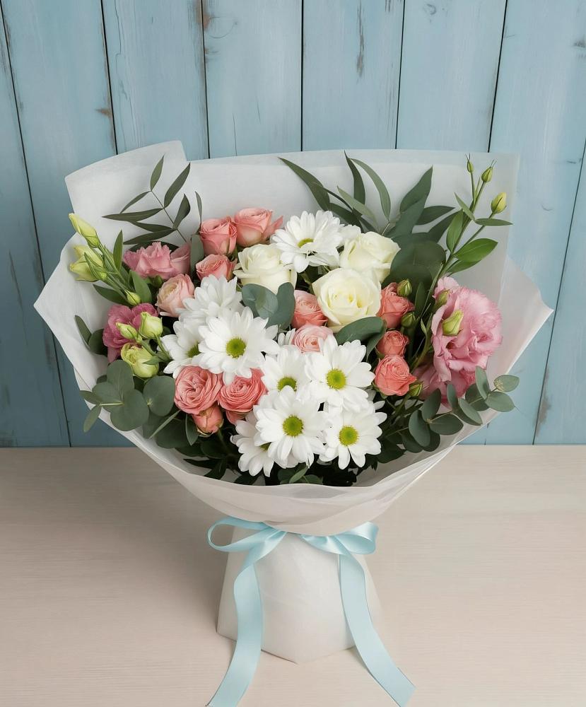 Букет цветов из: Розы, Лизиантусы и Хризантемы в Киргиз-Мияки
