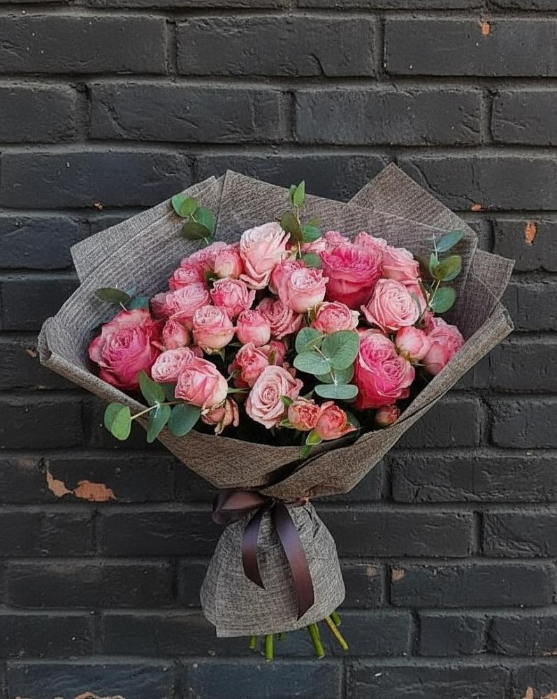 Букет цветов из: Розы в Киргиз-Мияки