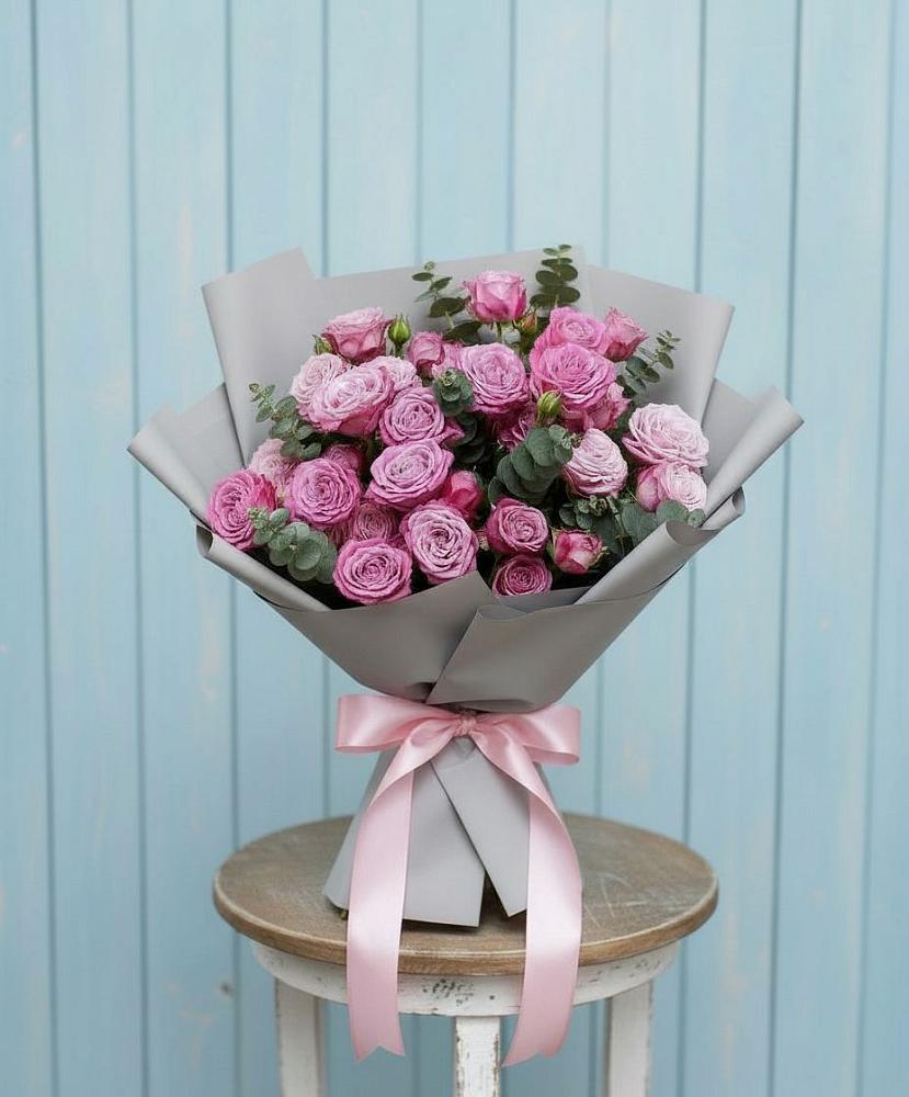 Букет цветов из: Розы в Киргиз-Мияки