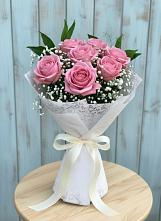 Букет цветов из:  Розы в Киргиз-Мияки