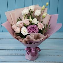 Букет цветов из:  Розы и Лизиантусы в Киргиз-Мияки