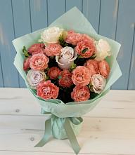 Букет цветов из:  Розы в Киргиз-Мияки
