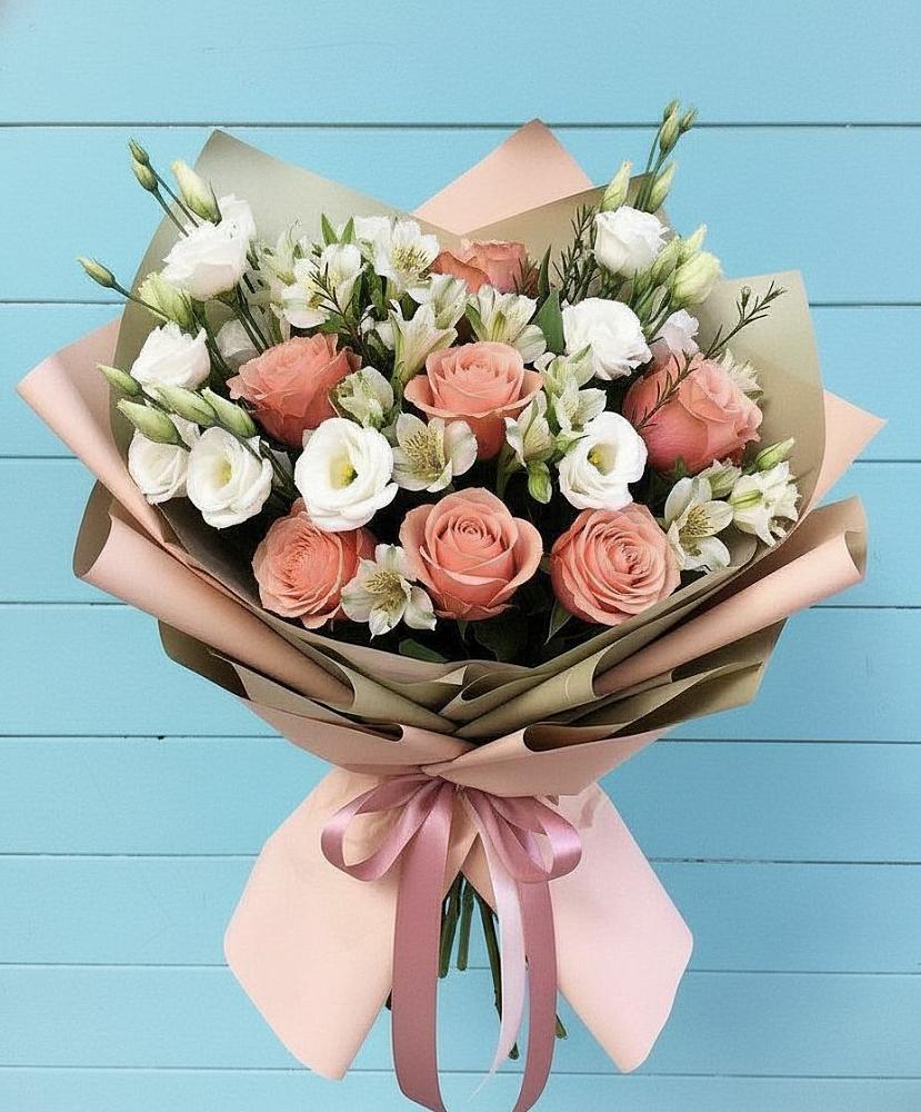 Букет цветов из: Розы, Альстромерии и Лизиантусы в Киргиз-Мияки