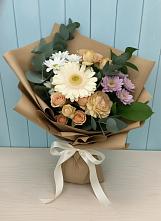 Букет цветов из:  Герберы и Хризантемы в Киргиз-Мияки