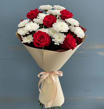 Букет цветов из:  Розы и Хризантемы в Киргиз-Мияки