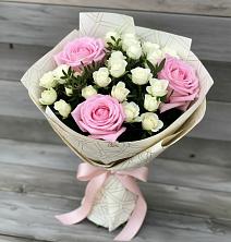 Букет цветов из:  Розы в Киргиз-Мияки