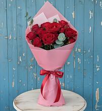 Букет цветов из:  Розы в Киргиз-Мияки