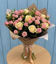 Букет цветов из:  Розы в Киргиз-Мияки