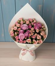 Букет цветов из:  Розы в Киргиз-Мияки